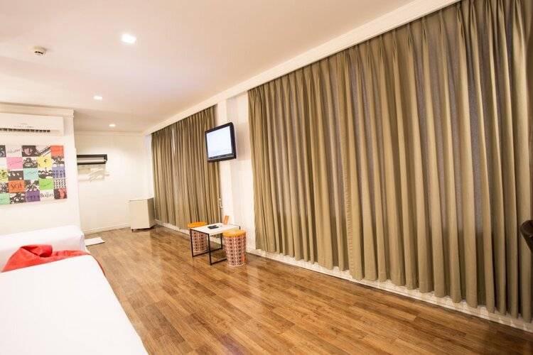 First House Hotel