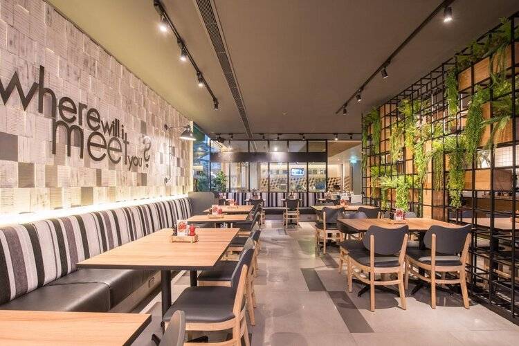 Holiday Inn Express Bangkok Sathorn