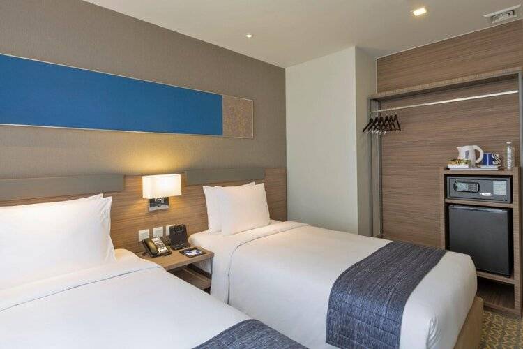 Holiday Inn Express Bangkok Sathorn
