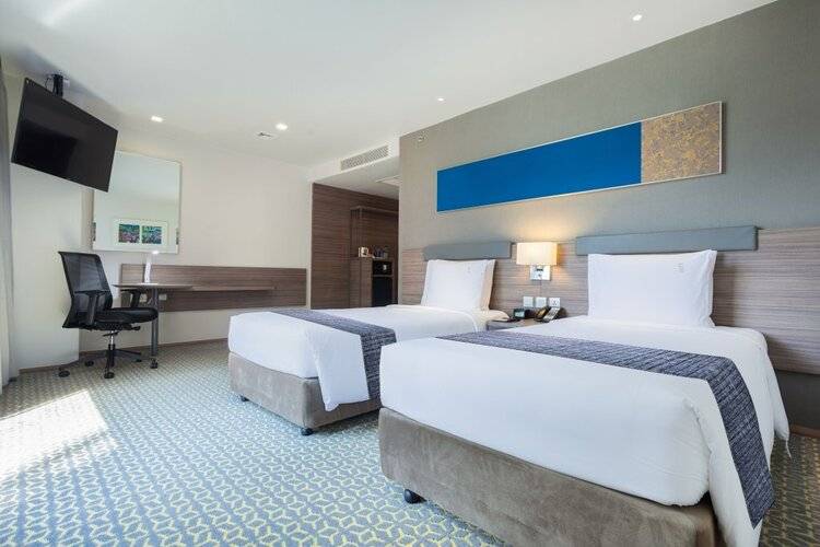 Holiday Inn Express Bangkok Sathorn