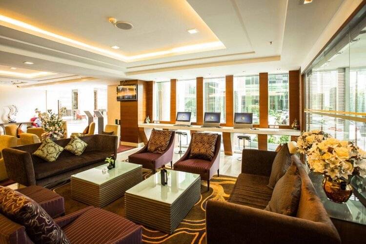 The Grand Fourwings Convention Hotel