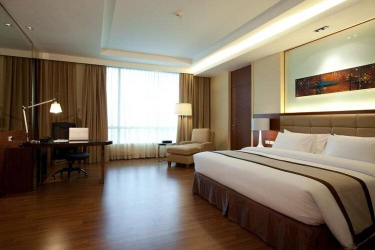 The Grand Fourwings Convention Hotel