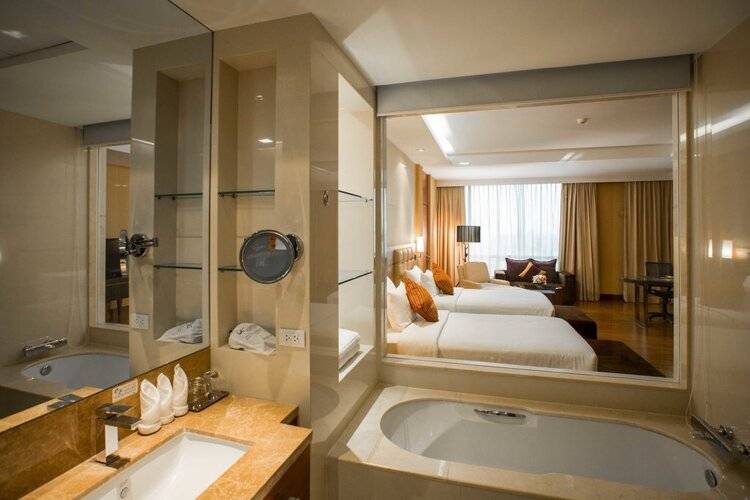 The Grand Fourwings Convention Hotel