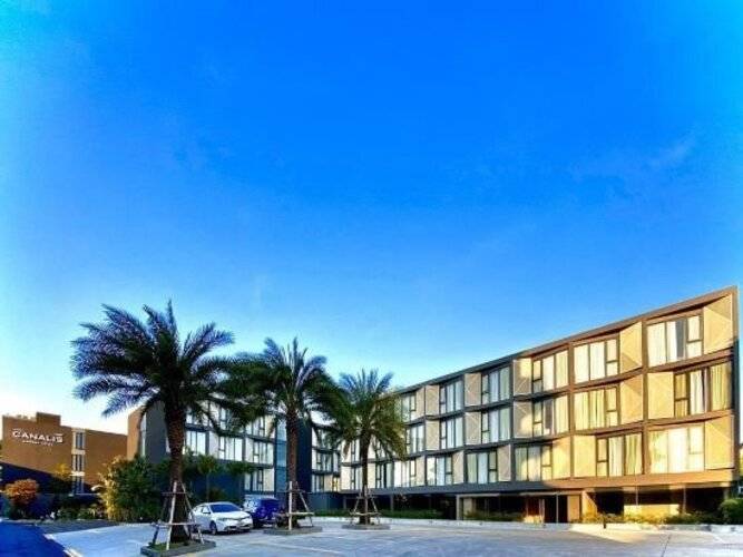 Canalis Suvarnabhumi Airport Hotel (SHA Plus+)