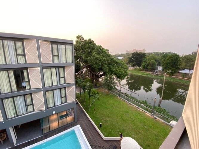 Canalis Suvarnabhumi Airport Hotel (SHA Plus+)