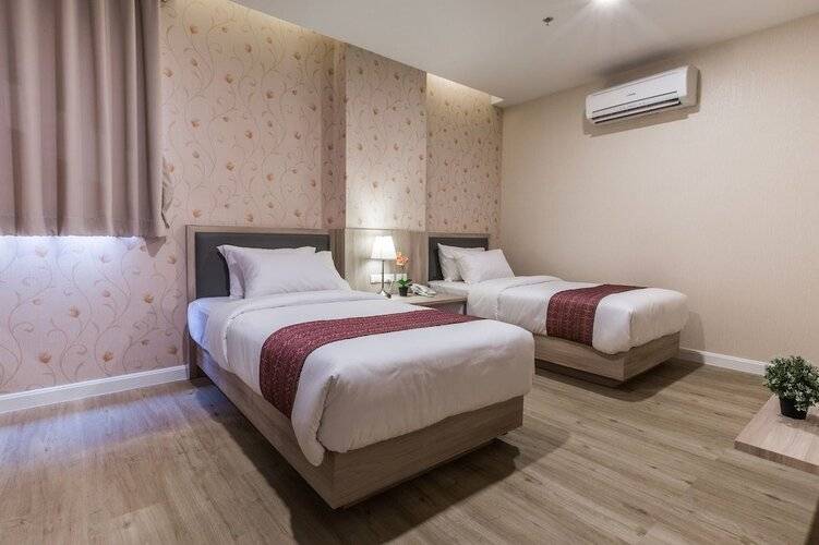 Leela Orchid Hotel