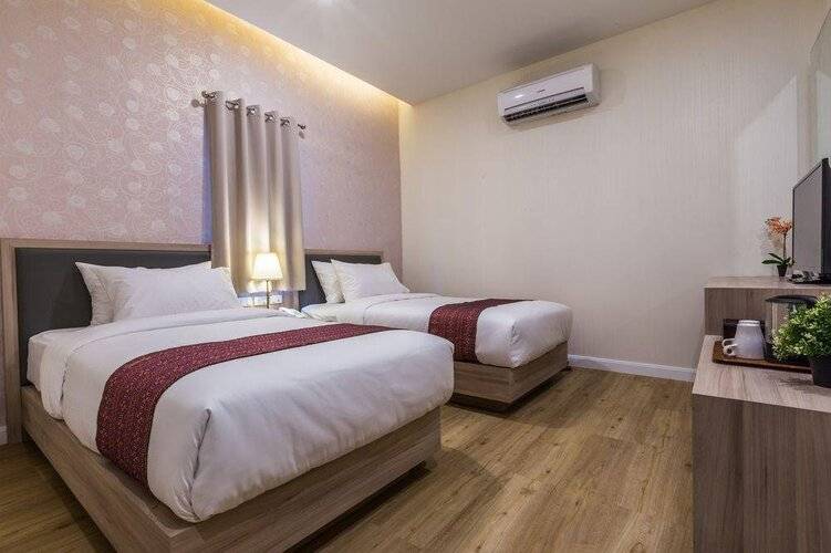 Leela Orchid Hotel