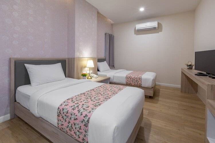 Leela Orchid Hotel