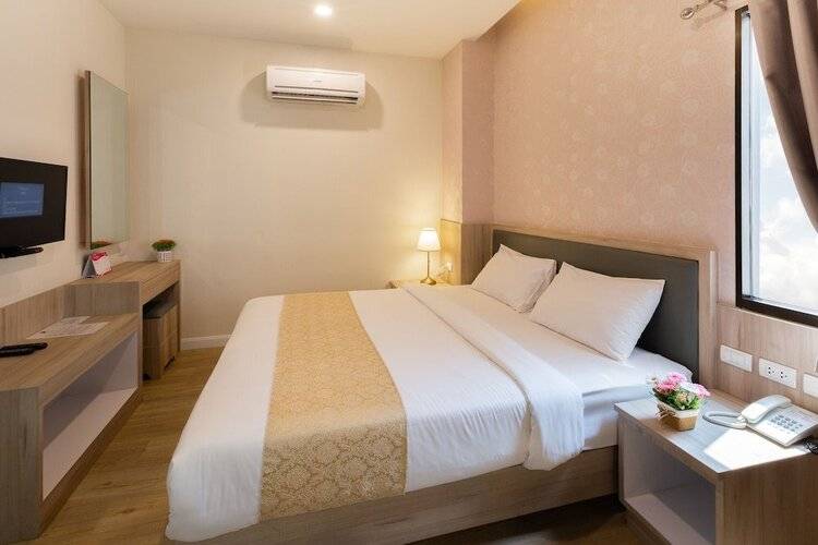 Leela Orchid Hotel