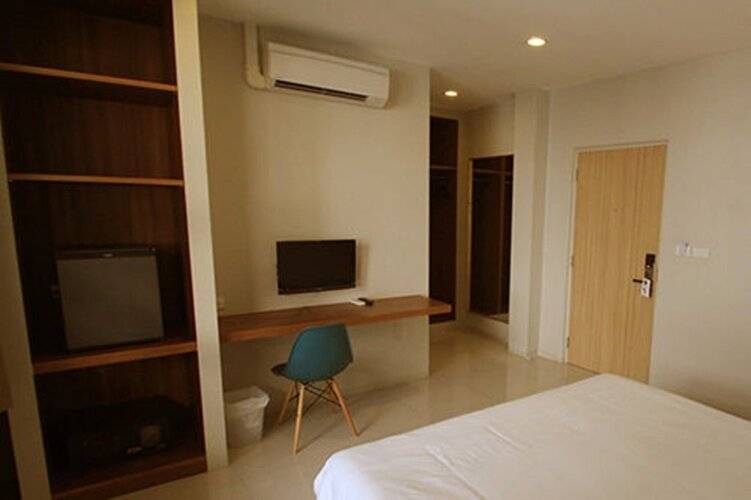 Chern Hostel