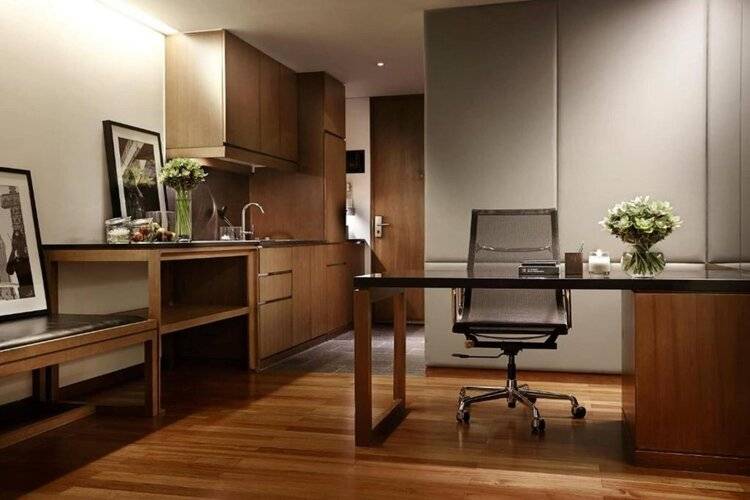 Hansar Bangkok Hotel