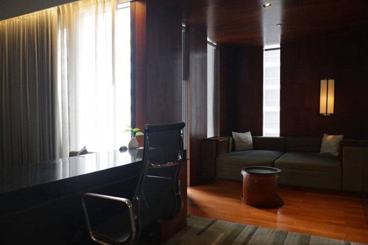 Hansar Bangkok Hotel