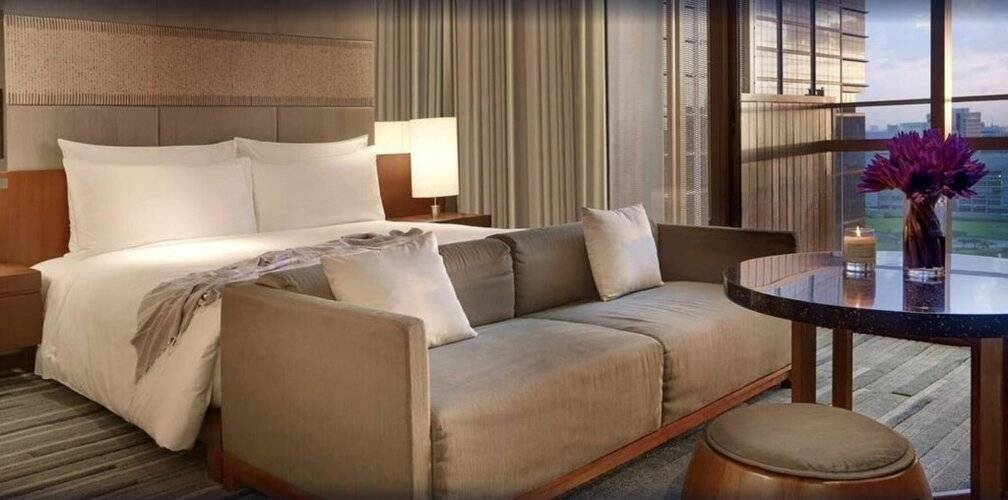 Hansar Bangkok Hotel