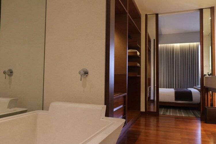 Hansar Bangkok Hotel