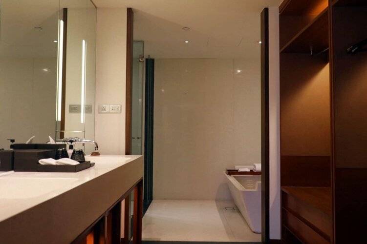 Hansar Bangkok Hotel