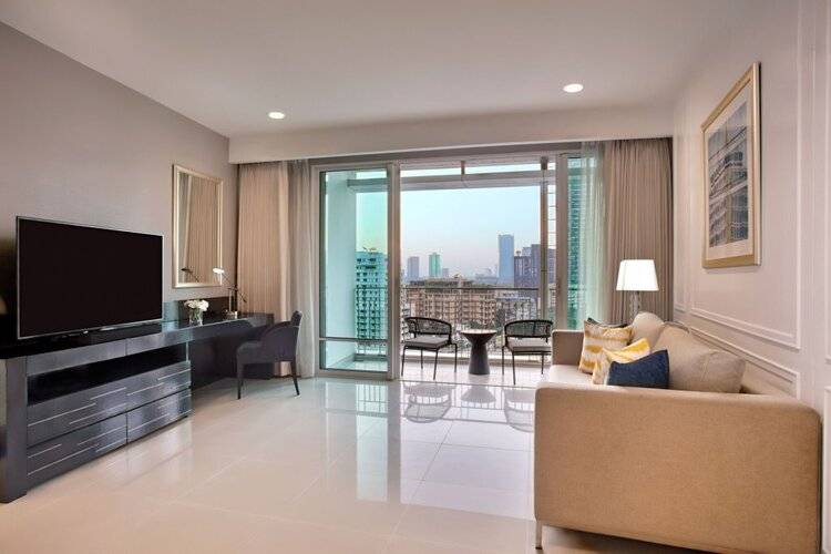Dusit Suites Hotel Ratchadamri, Bangkok