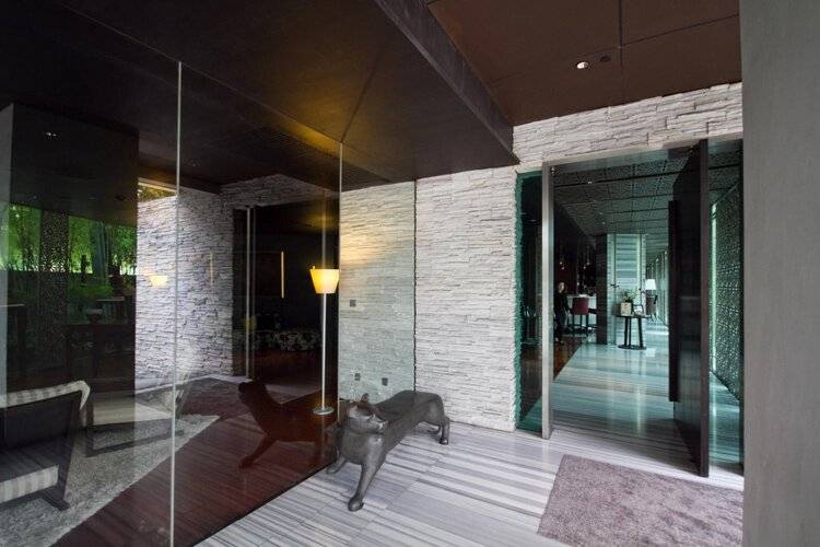 Maduzi Hotel Bangkok