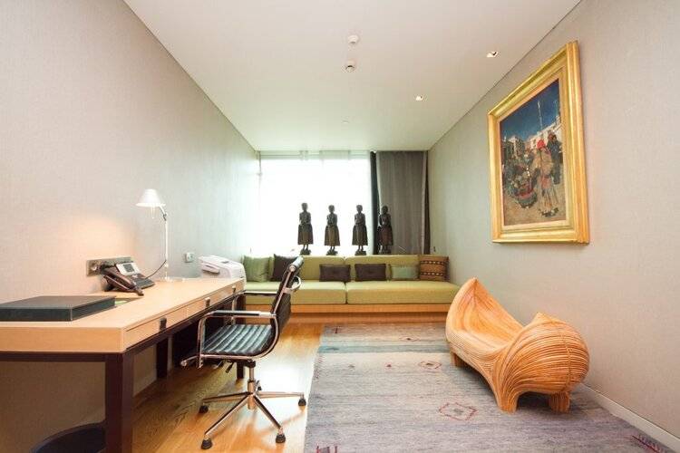 Maduzi Hotel Bangkok