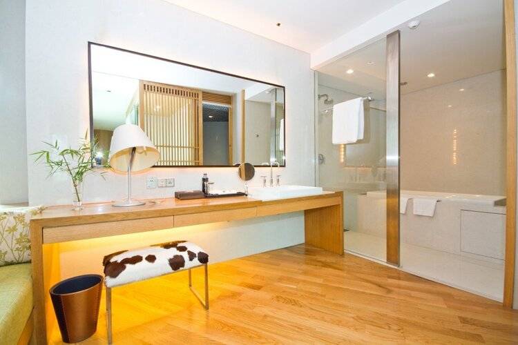 Maduzi Hotel Bangkok