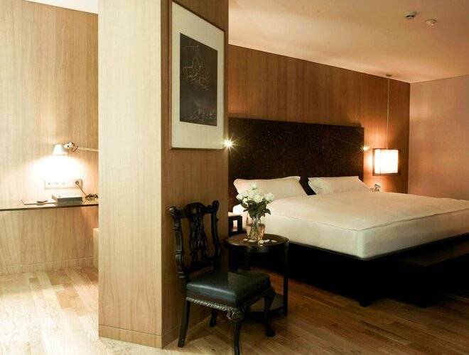 Maduzi Hotel Bangkok