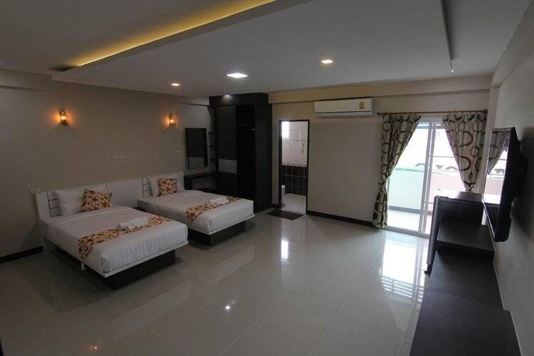 Gold Airport Suites