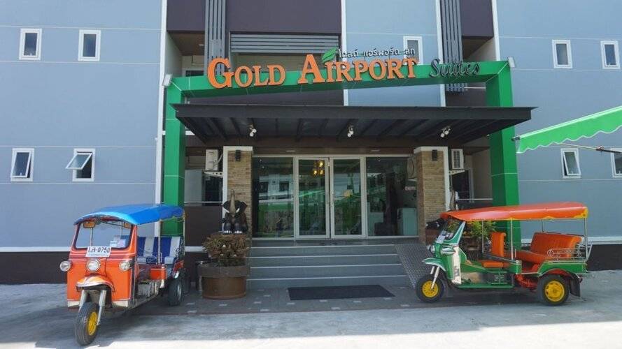 Gold Airport Suites