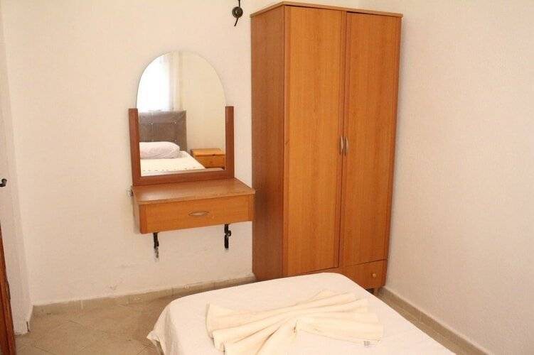 Mese Suites