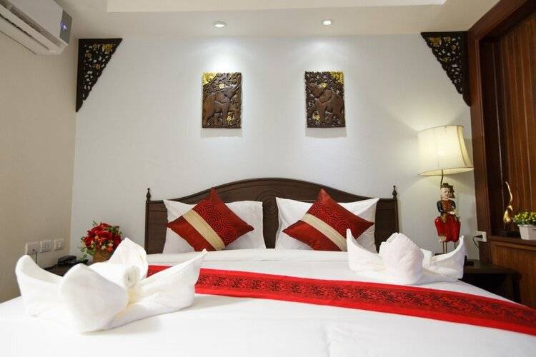 Chang Siam Inn