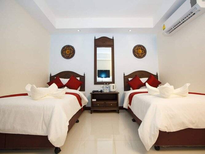 Chang Siam Inn