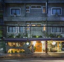 $item['hotel']['name']