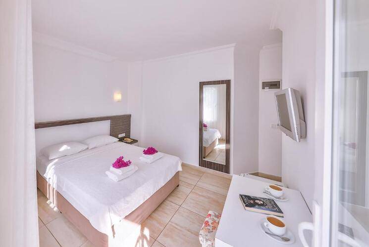 Belinda Hotel
