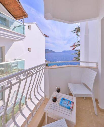 Belinda Hotel