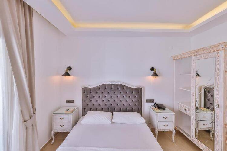 Belinda Hotel
