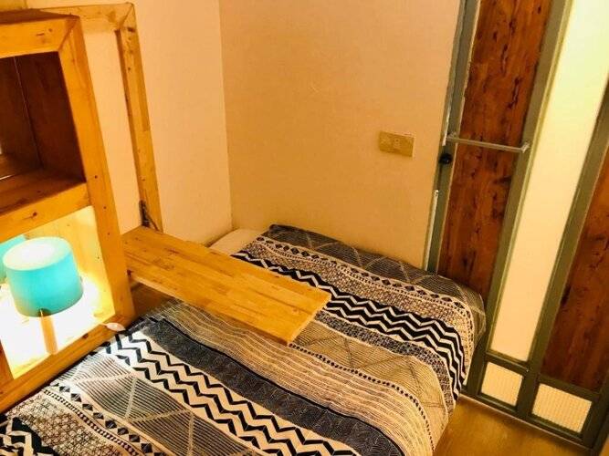 Blu Cabin Ari Stylish Gay Poshtel