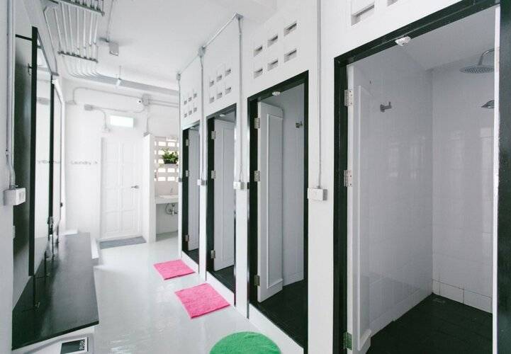 Diff Hostel