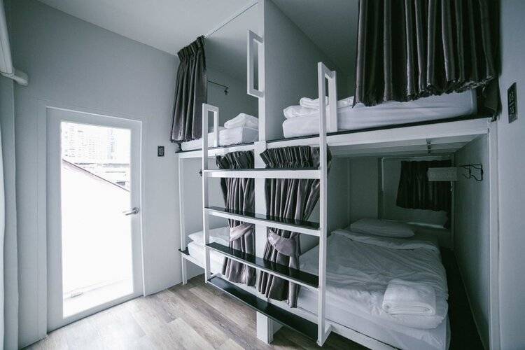 Diff Hostel