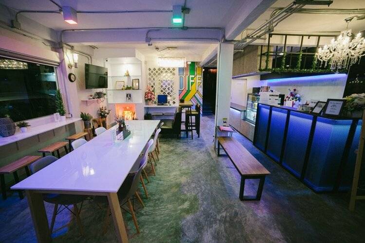 Diff Hostel