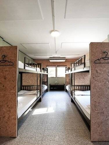 Foresttel Bkk - Hostel