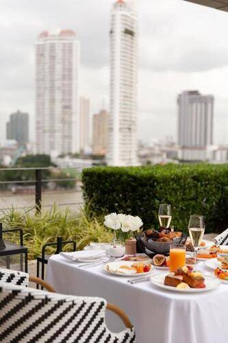 Four Seasons Hotel Bangkok at Chao Phraya River