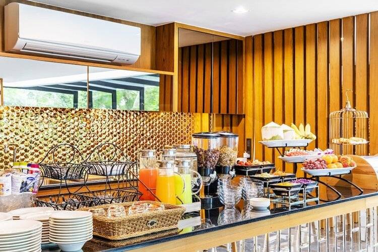 Grand Sala Thai