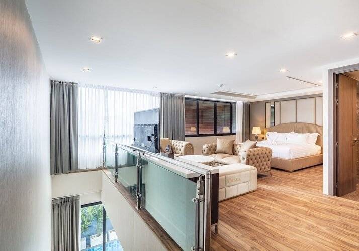 Grand Sala Thai
