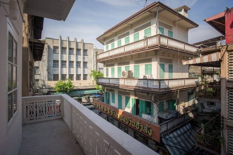 Nornyaowarat Hostel