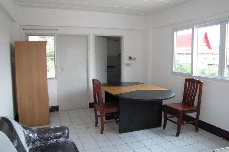 NR Guesthouse