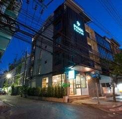 $item['hotel']['name']