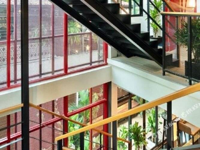 Red Door Heritage Hotel - Hostel