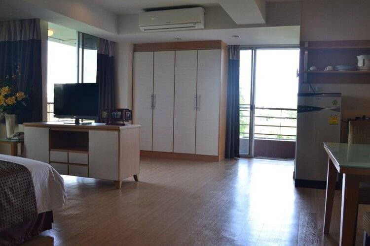 Sky Place Serviced Apartment