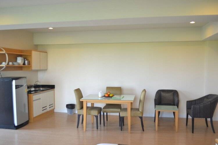 Sky Place Serviced Apartment