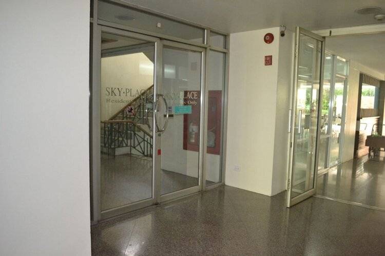 Sky Place Serviced Apartment