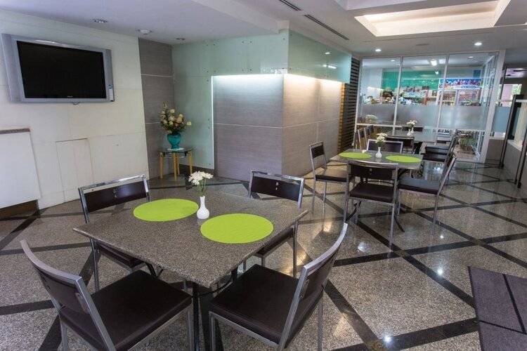 Sky Place Serviced Apartment