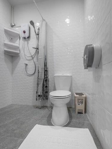 Tiny Taladnoi Hostel